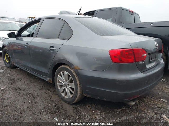 3VW2K7AJ9EM361070 Volkswagen Jetta Sedan Td1 Turbo
