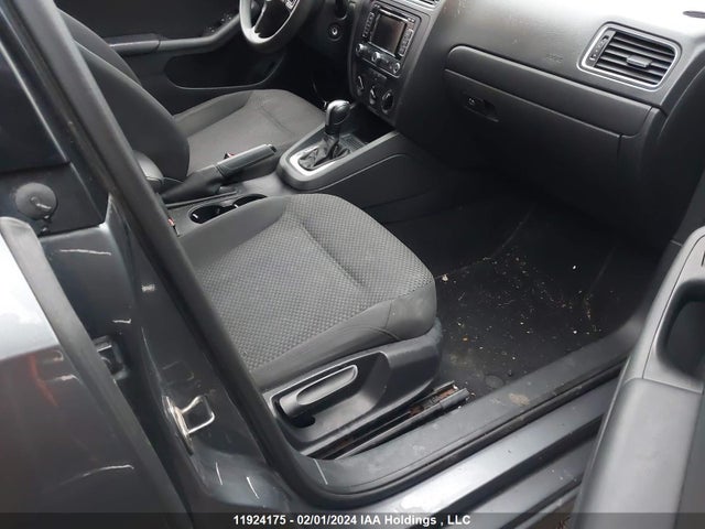 3VW2K7AJ9EM361070 Volkswagen Jetta Sedan Td1 Turbo
