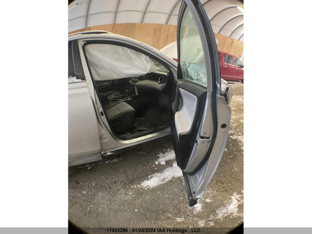 Toyota RAV4 LE 2014 2T3BFREV1EW207340 Image 6