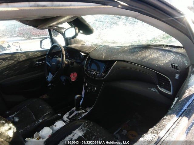 Chevrolet TRAX 2019 3GNCJPSB7KL340440 Image 5