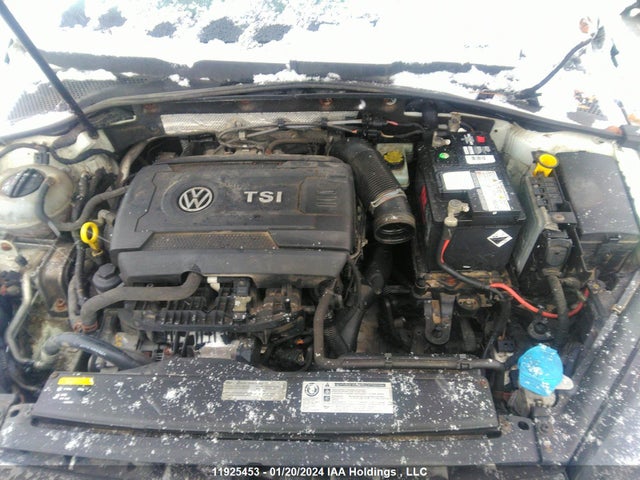 3VW117AU0FM010428 Volkswagen GOLF