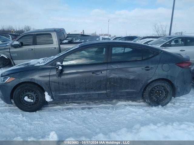 Hyundai Elantra 2017 KMHD84LF1HU121718 Image 25