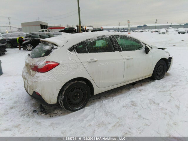 Chevrolet CRUZE LT 2018 3G1BE6SM3JS650120 Image 4