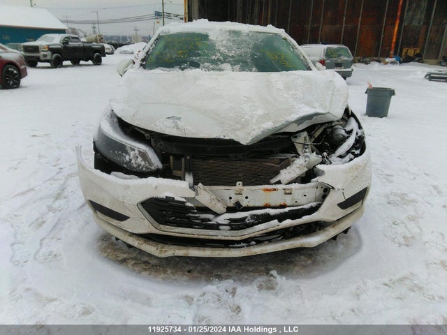 Chevrolet CRUZE LT 2018 3G1BE6SM3JS650120 Image 6