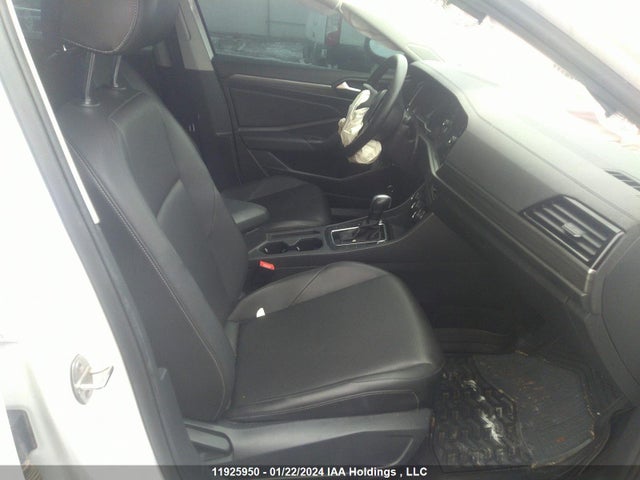 3VWEB7BU6LM056497 Volkswagen JETTA