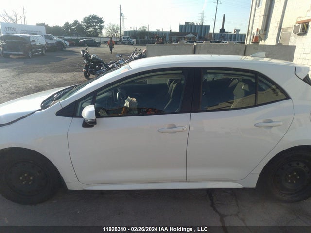 Toyota COROLLA SE 2022 JTNK4MBE0N3165934 Image 14