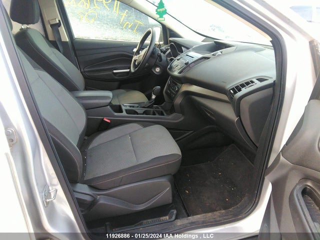 Ford ESCAPE SE 2017 1FMCU9GD8HUB18277 Image 5