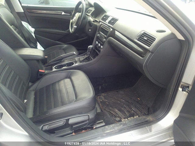 1VWBS7A32EC086404 Volkswagen PASSAT
