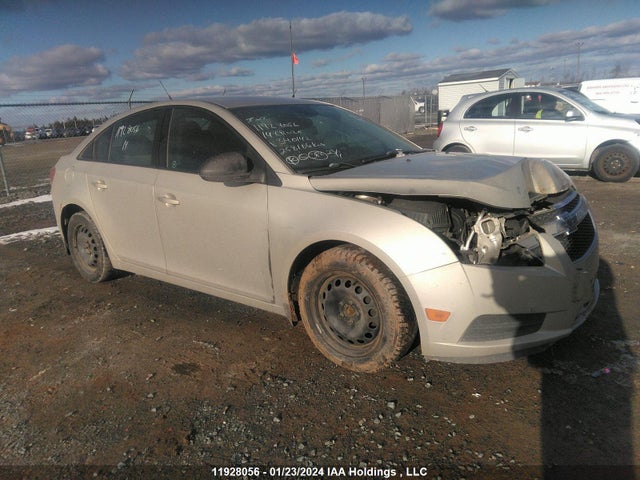 2014 1G1PL5SH1E7340142 main image