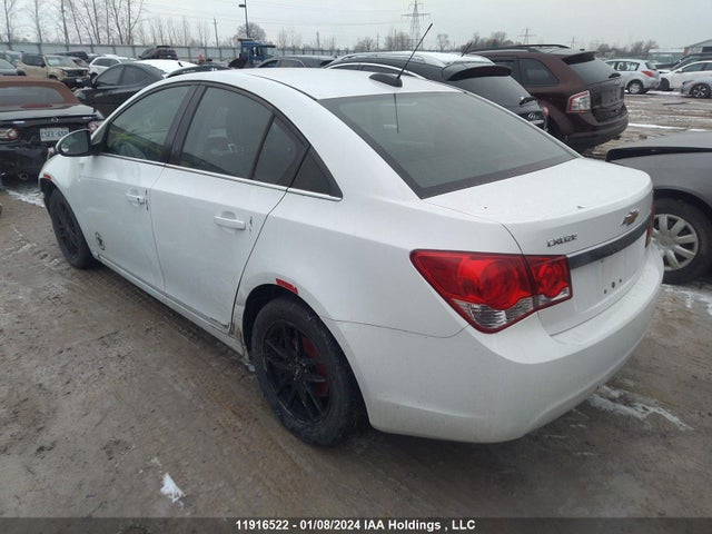 Chevrolet Cruze 2015 1G1PC5SB2F7263195 Image 3