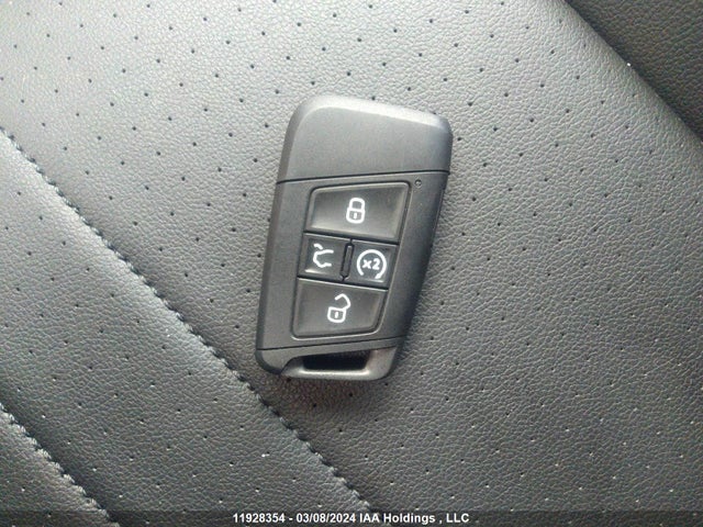 3VV8B7AX3RM019140 Volkswagen TIGUAN