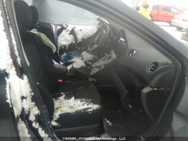 Toyota Matrix Wagon 2014 2T1KU4EE9EC134270 Image 5