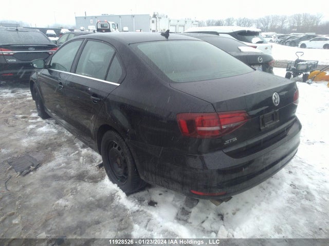 3VWD67AJ2GM332493 Volkswagen Jetta