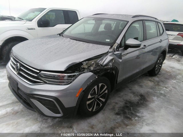 3VVFB7AX3RM035684 Volkswagen TIGUAN S