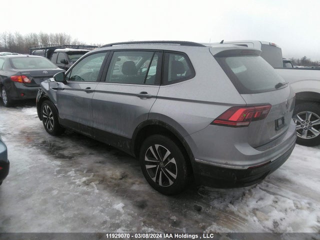3VVFB7AX3RM035684 Volkswagen TIGUAN S