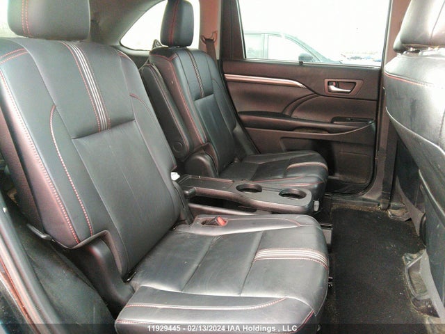 Toyota Highlander Se/xle 2019 5TDJZRFH1KS735730 Image 8