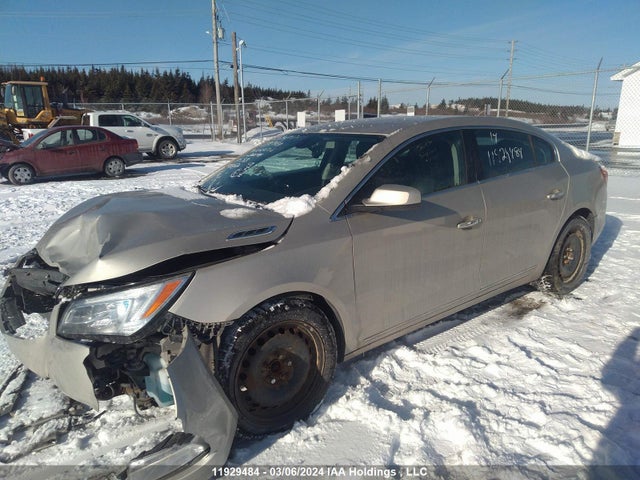 Buick Lacrosse 2014 1G4GA5G33EF100764 Image 2