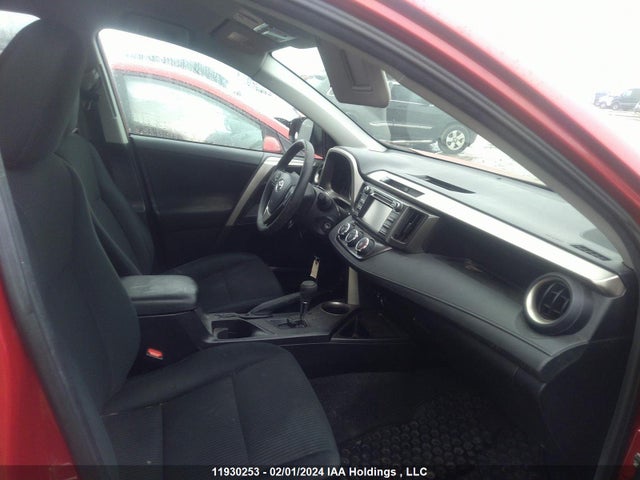 Toyota RAV4 LE 2015 2T3ZFREV4FW166170 Image 5