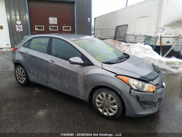 Hyundai Elantra Gt Gl 2015 KMHD25LH1FU247924 головне зображення