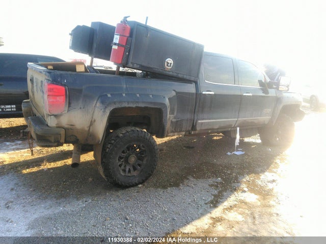 Chevrolet SILVERADO 2500HD 2018 1GC1KWEY5JF103848 Image 4