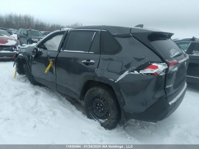 Toyota RAV4 LE 2023 2T3B1RFV4PC367858 Image 3