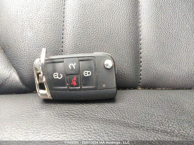 3VWH17AU7HM517280 Volkswagen GOLF ALLTRACK