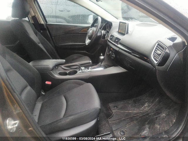 3MZBM1V77FM199625 Mazda 3 TOURING