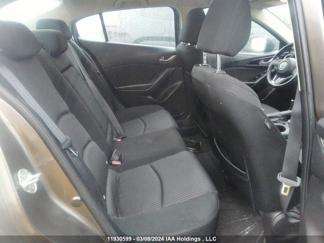 3MZBM1V77FM199625 Mazda 3 TOURING