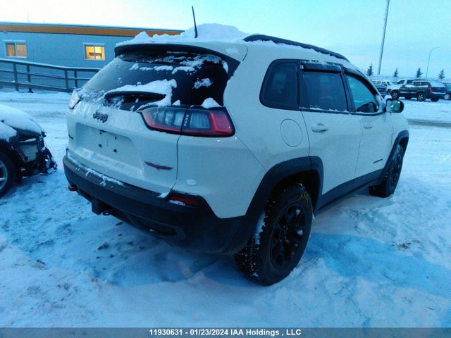 1C4PJMBX2KD427219 Jeep Cherokee Trailhawk