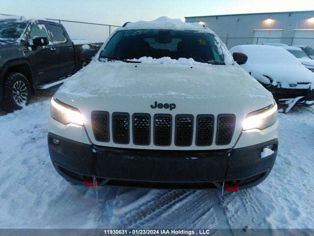 1C4PJMBX2KD427219 Jeep Cherokee Trailhawk