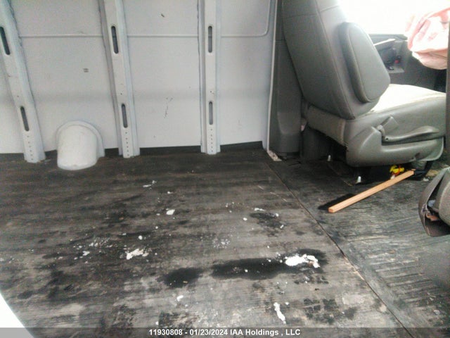 Chevrolet EXPRESS CARGO VAN 2021 1GCWGBF74M1307984 Image 8