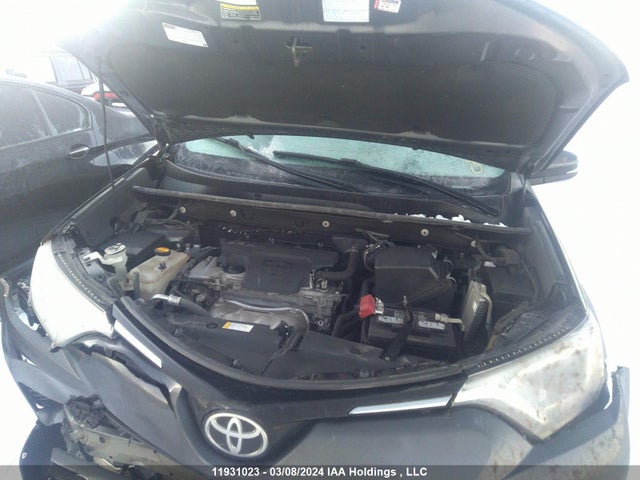 Toyota RAV4 LE 2017 2T3BFREVXHW664152 Image 10