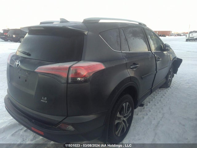 Toyota RAV4 LE 2017 2T3BFREVXHW664152 Image 4