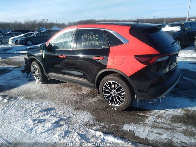 1FMCU0E17PUA28976 Ford ESCAPE