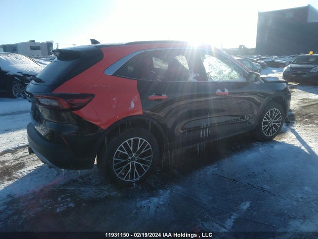 1FMCU0E17PUA28976 Ford ESCAPE