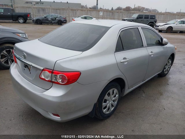 2011 Toyota Corolla S/le მანქანა იყიდება აუქციონზე, vin: 2T1BU4EE0BC628481, აუქციონის ნომერი: 11931215