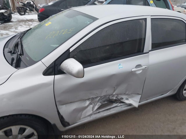 11931215 :رقم المزاد ، 2T1BU4EE0BC628481 vin ، 2011 Toyota Corolla S/le مزاد بيع