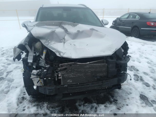 Hyundai TUCSON 2017 KM8J33A4XHU554158 Image 6