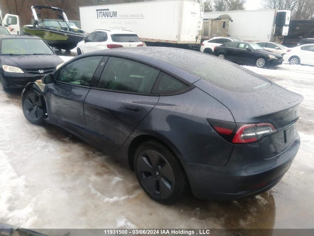 5YJ3E1EBXNF271008 Tesla MODEL 3