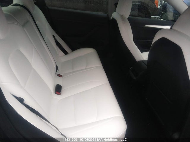 5YJ3E1EBXNF271008 Tesla MODEL 3