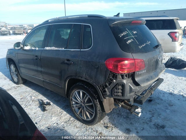 WVGMV7AX8HK034870 Volkswagen TIGUAN