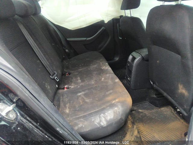 3VW2B7AJ8HM394856 Volkswagen JETTA S