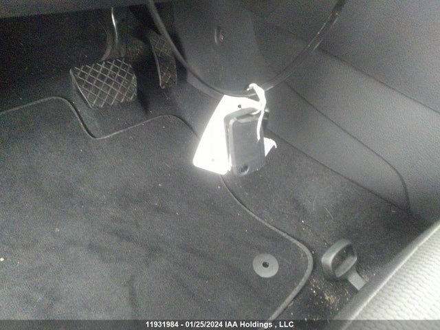 3VWG57AU1KM020247 Volkswagen GOLF