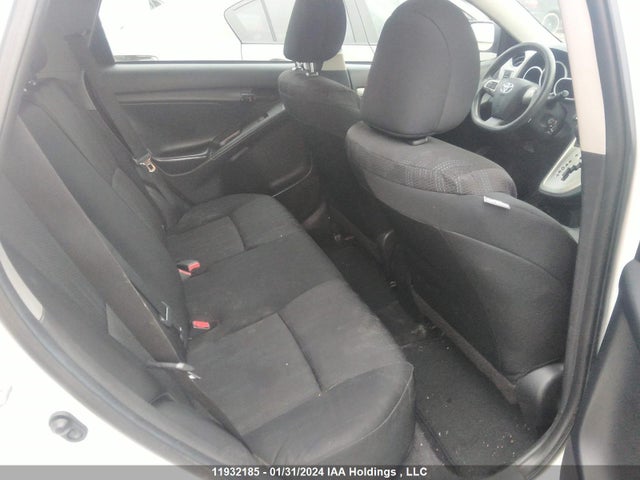 Toyota Matrix Wagon 2014 2T1KU4EE6EC136851 Image 8