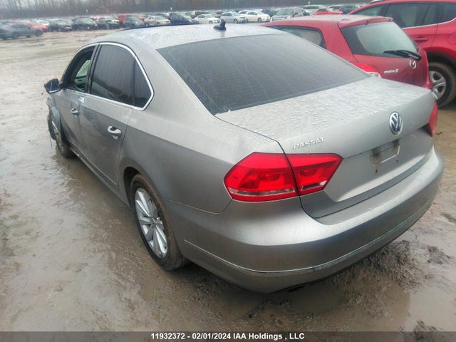 1VWCH7A35EC005348 Volkswagen PASSAT