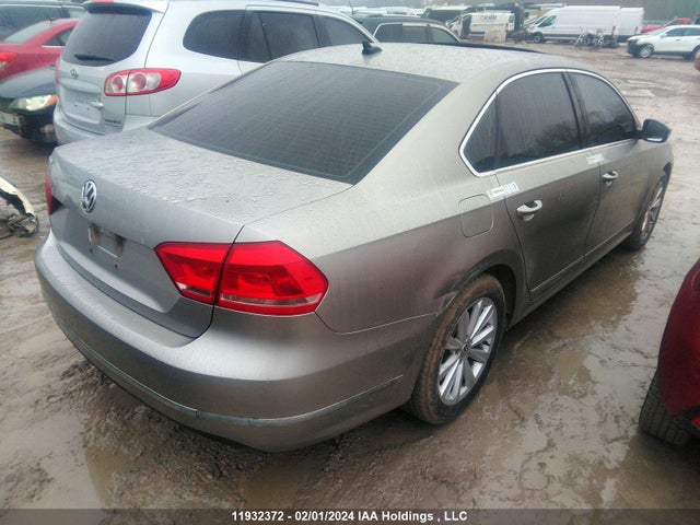 1VWCH7A35EC005348 Volkswagen PASSAT