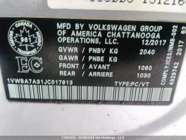 1VWBA7A31JC017913 Volkswagen PASSAT SE