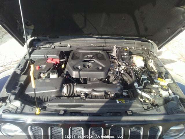 1C4HJXEN2KW675779 Jeep Wrangler Unlimited Sahara