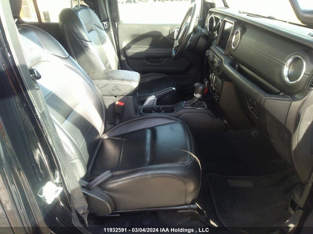 1C4HJXEN2KW675779 Jeep Wrangler Unlimited Sahara