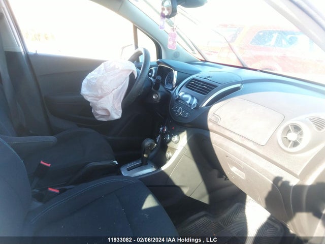 Chevrolet Trax 2015 3GNCJKSBXFL255682 Image 5
